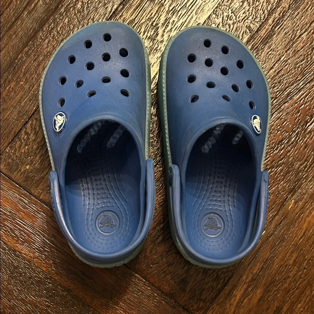 CROCS Kids Classic Blue Sandals